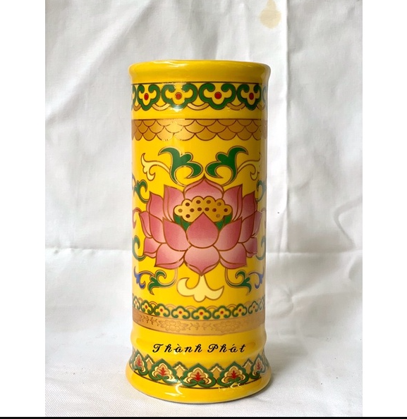 Ống đựng hương màu vàng mộc.png